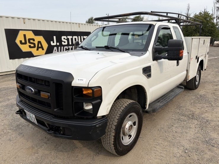 2009-ford-f350-xl-image-1
