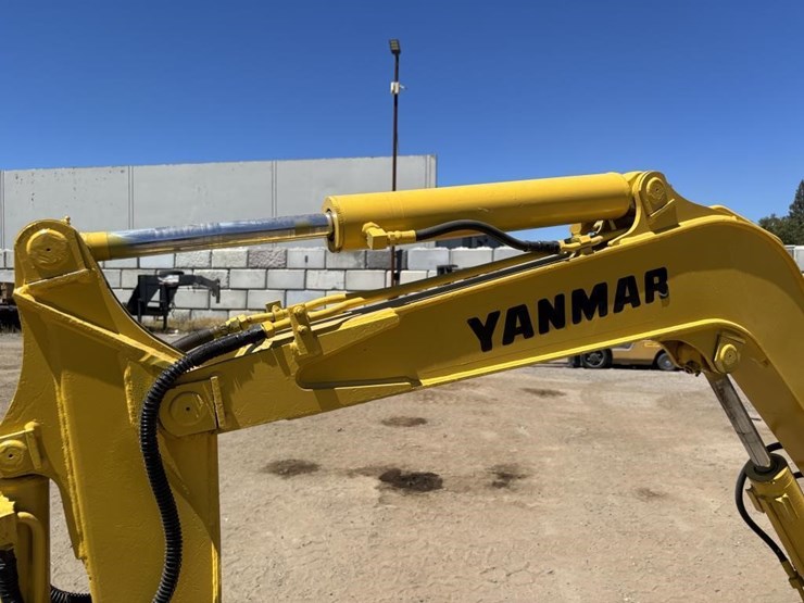 yanmar-yb22-image-13