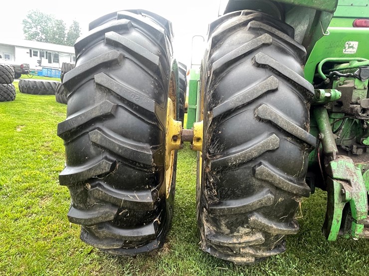 john-deere-8650-image-25