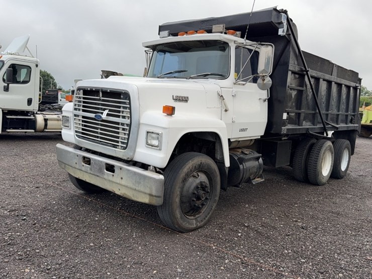 1989-ford-l8000-image-1