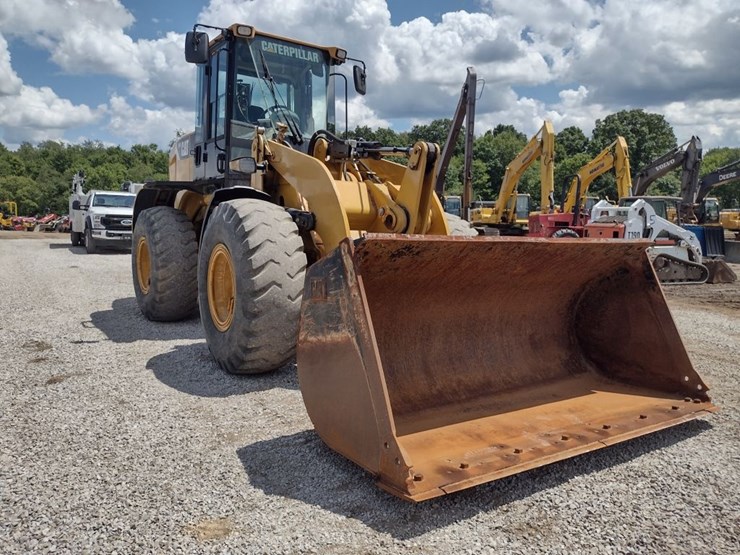 caterpillar-928h-image-41