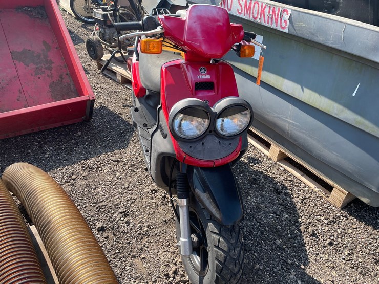 #4508-•-2004-yamaha-zuma-50cc-moped-(no-title)-image-2