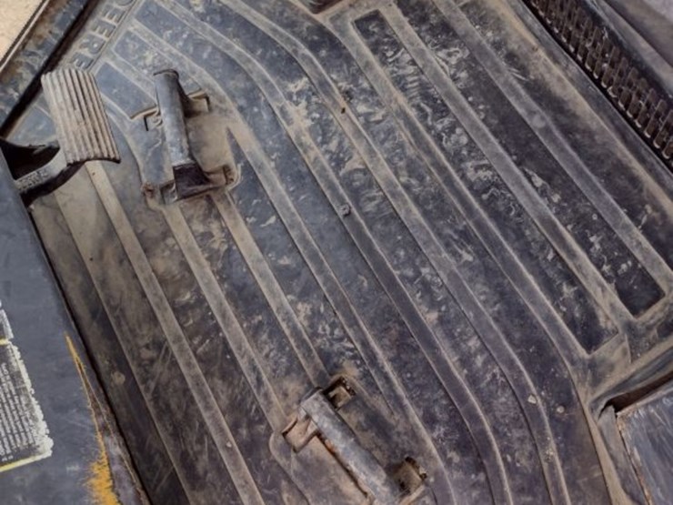 deere-450j-lt-image-13
