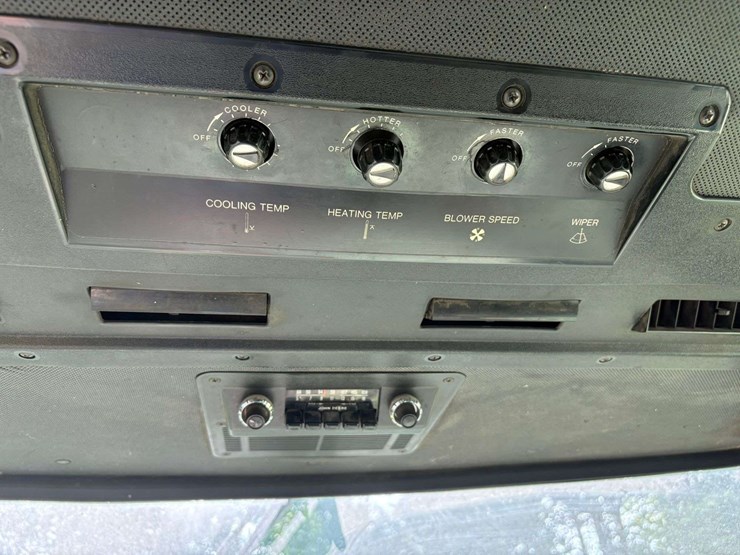 john-deere-6620-image-37