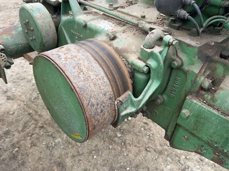 john-deere-model-b-image-25