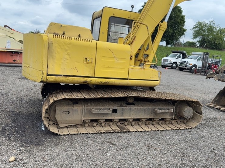 deere-490d-image-8