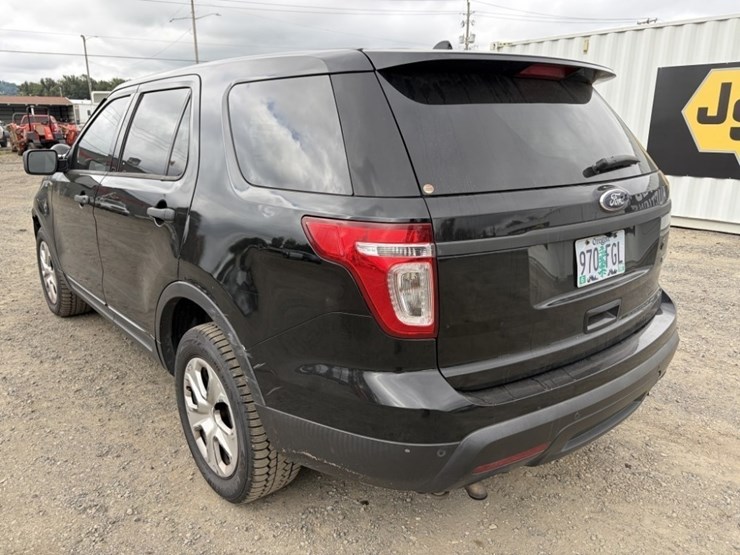 2014-ford-explorer-image-6