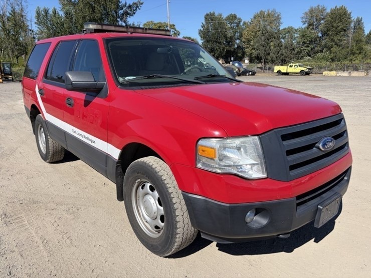 2012-ford-explorer-image-2
