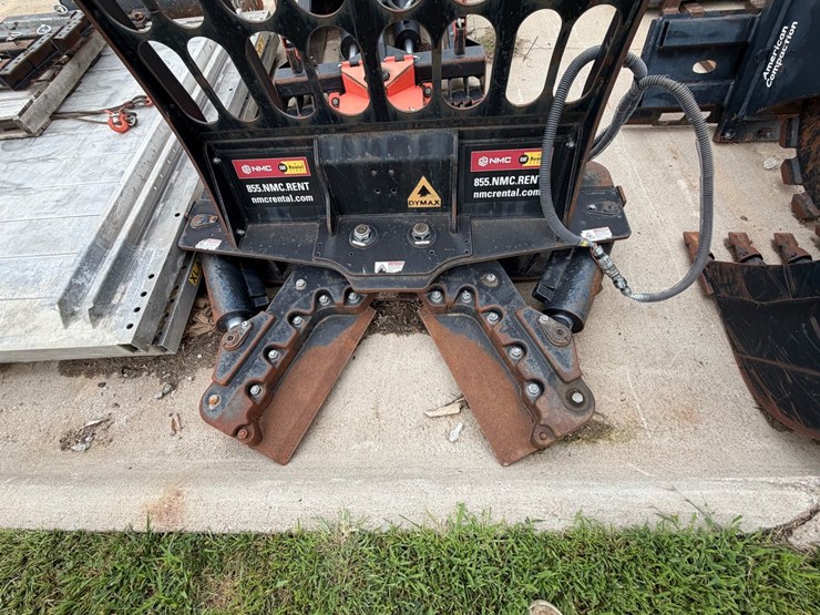 dymax-ranch-axe-tree-saw-skid-attach-image-4