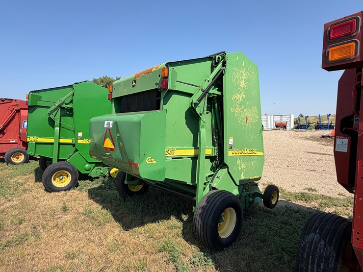 2006-john-deere-567-image-10