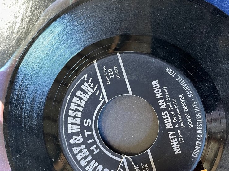 #4723-•-assortment-of-records-image-14