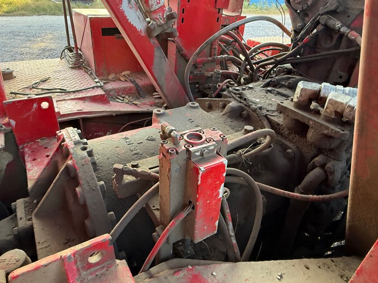 1979-franks-explorer-iii-1287/160-dtd-ht-96’-215k-4-axle-well-service-workover-rig-image-33