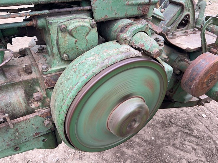 john-deere-model-b-image-45