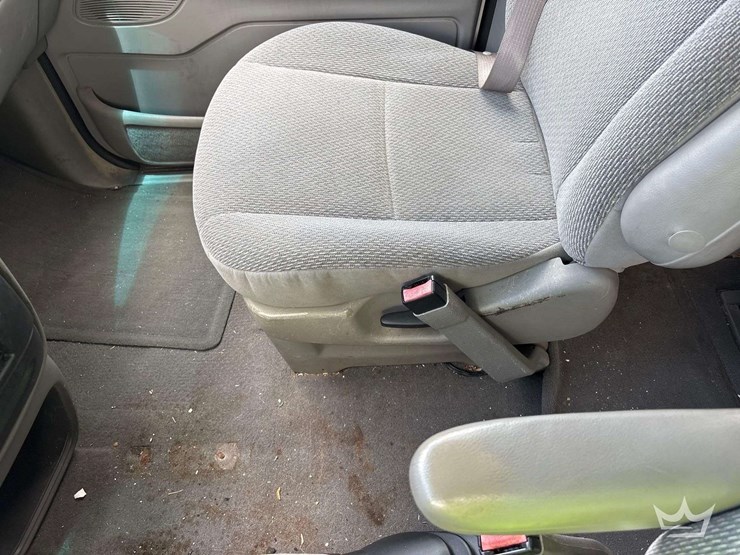 2003-ford-windstar-image-16