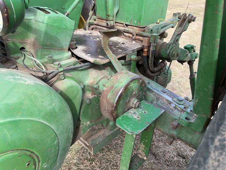 john-deere-630-image-50