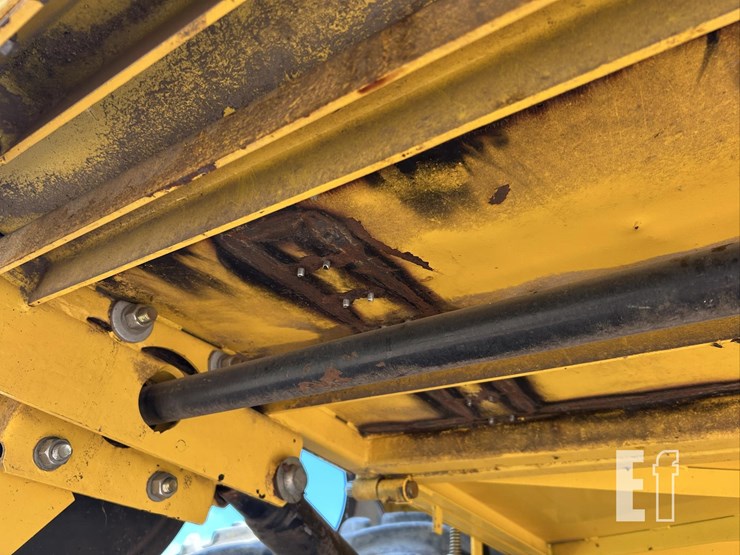 2013-new-holland-cx8080-image-63