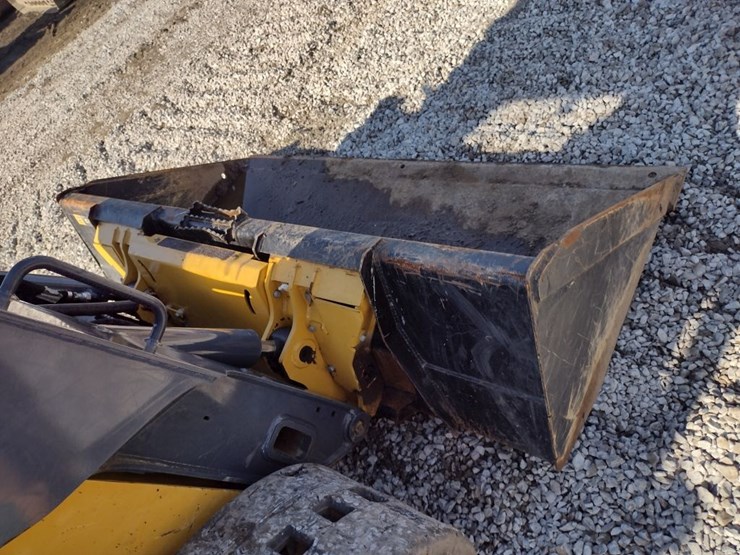 deere-317g-image-20
