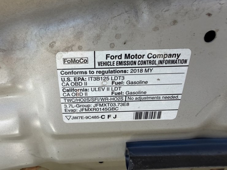 2018-ford-explorer-image-14