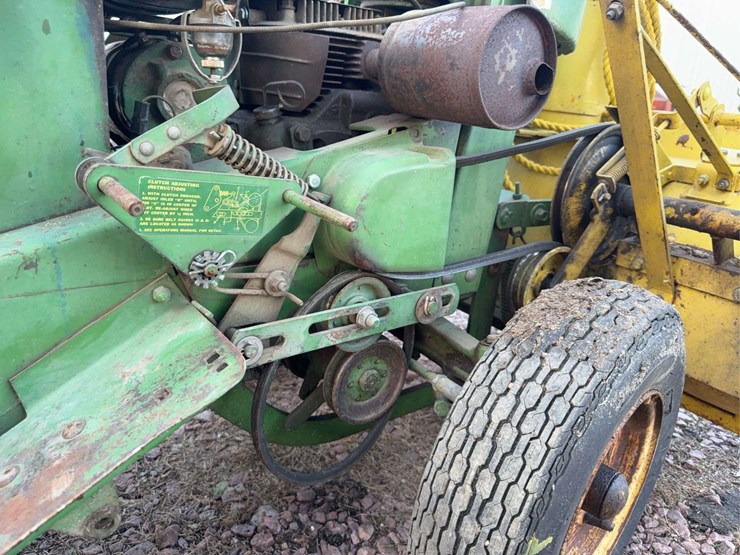 john-deere-110-image-19