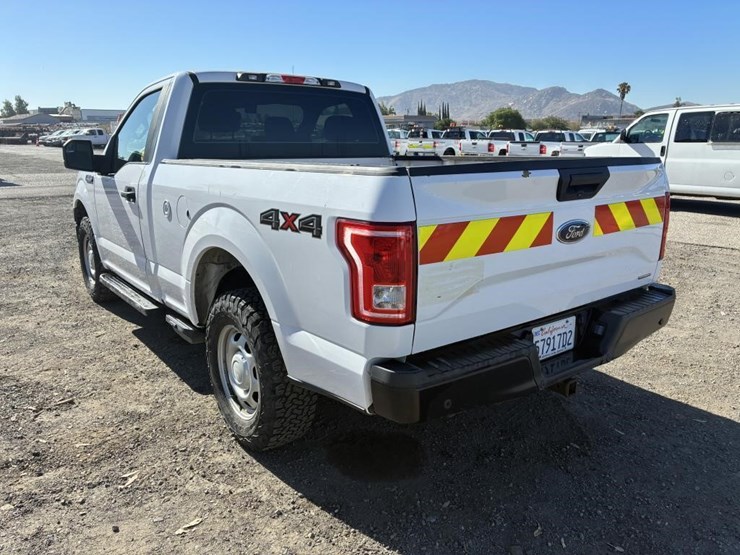 2016-ford-f150-image-4