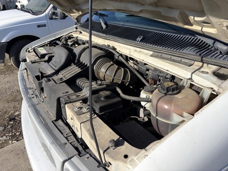2002-ford-e350-sd-image-7