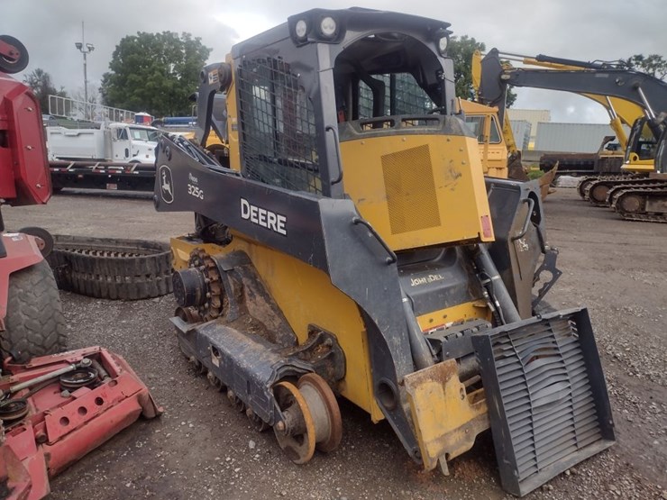 deere-325g-image-32