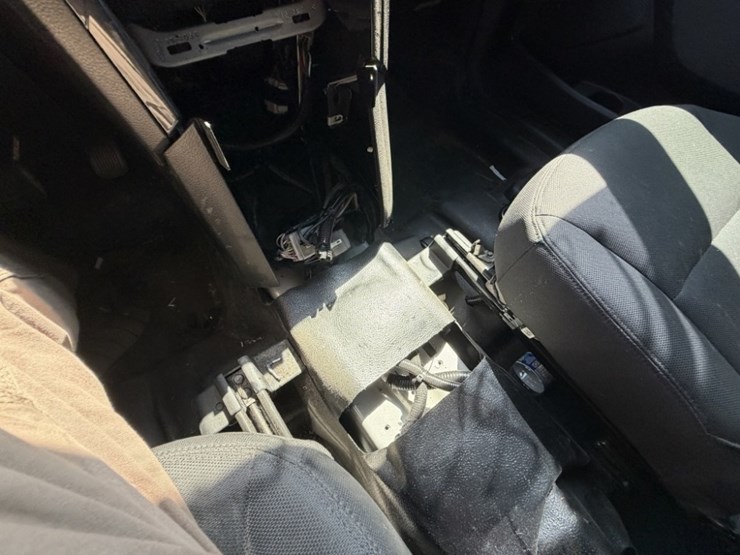 2018-ford-explorer-image-34