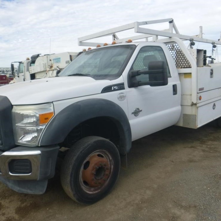2015 FORD F550