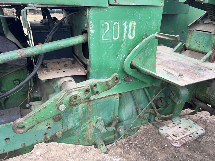 2010-john-deere-2010-image-60