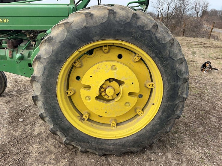 john-deere-70-image-56