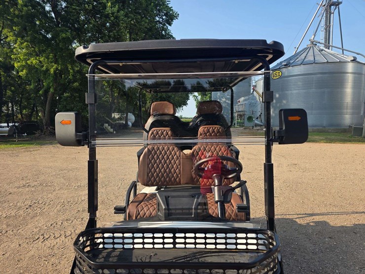 sdlg80-electric-golf-cart,-1.3-miles-(will-go-up),-60v-motor,-4-passenger,-approx-battery-range:-50-image-19