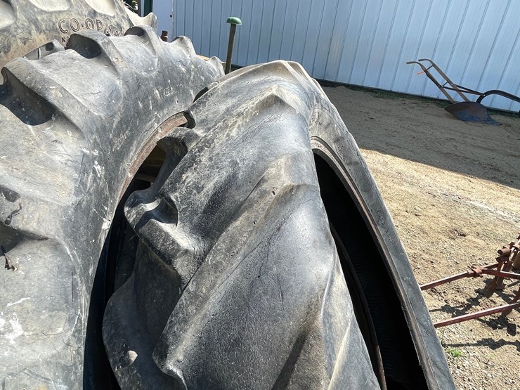 #4696-•-(5)-tractor-tires-image-15