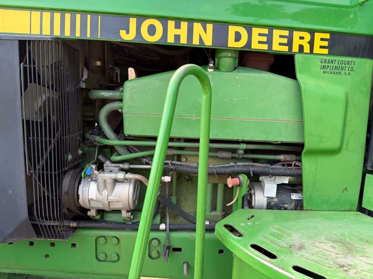 1992-john-deere-4760-image-21