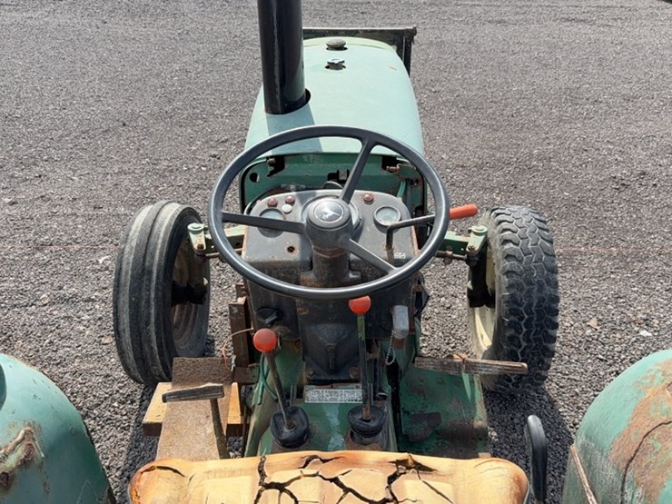 john-deere-2040-image-13