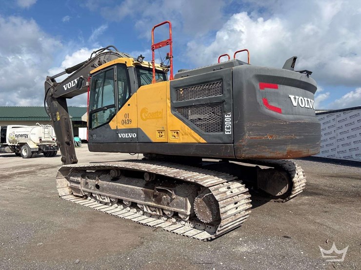 2016-volvo-ec300el-image-4