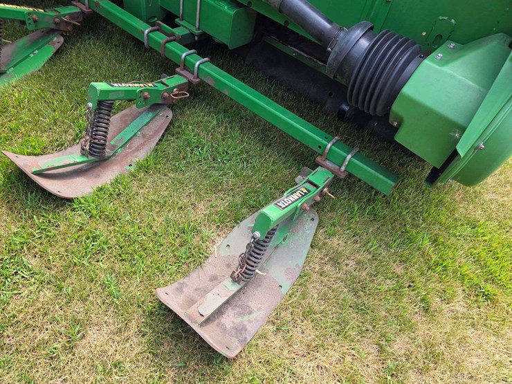 2013-john-deere-608c-image-14