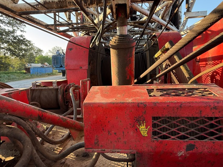 1979-franks-explorer-iii-1287/160-dtd-ht-96’-215k-4-axle-well-service-workover-rig-image-37