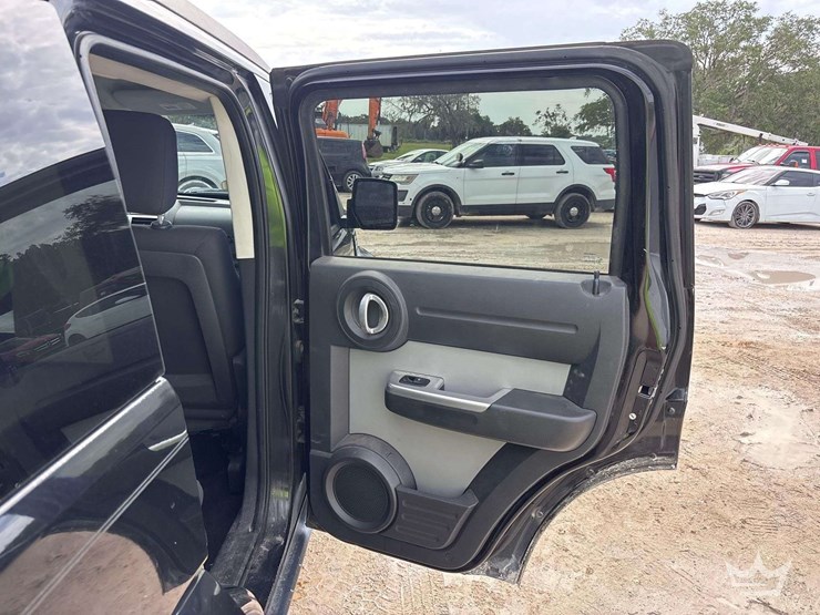 2007-dodge-nitro-image-21