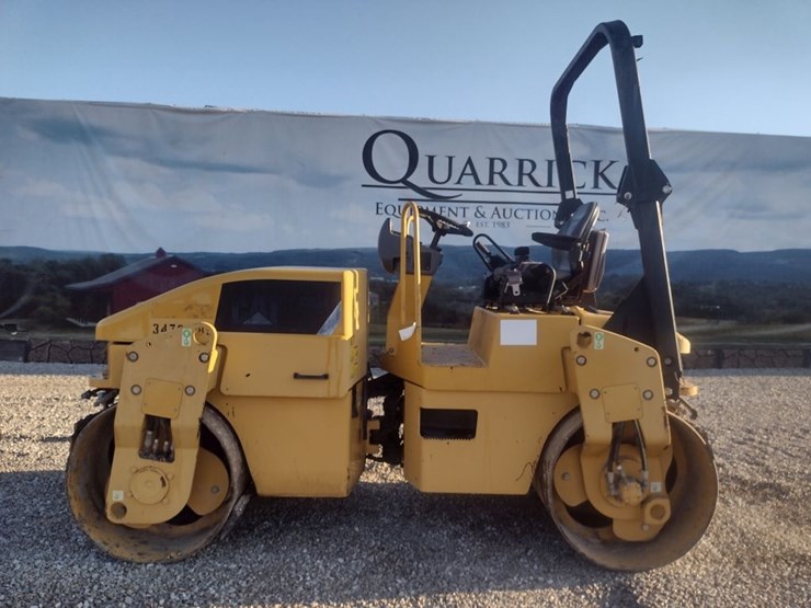 caterpillar-cb34xw-image-1
