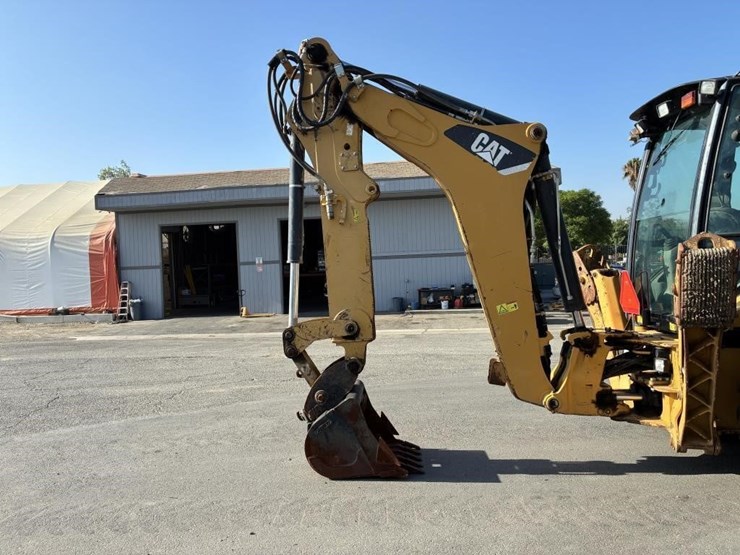 2008-caterpillar-430e-image-12