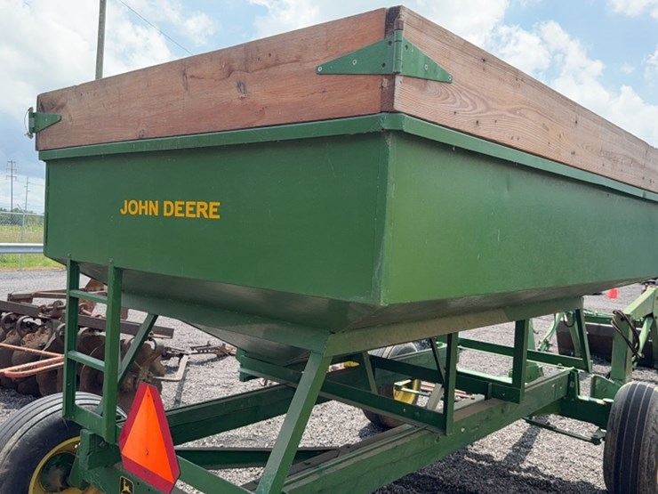 1065-john-deere-1065a-image-5