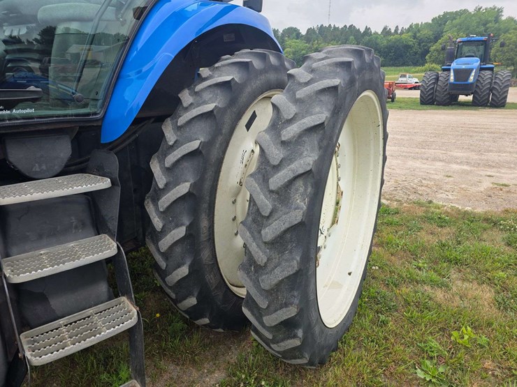 2006-new-holland-tg255-image-30