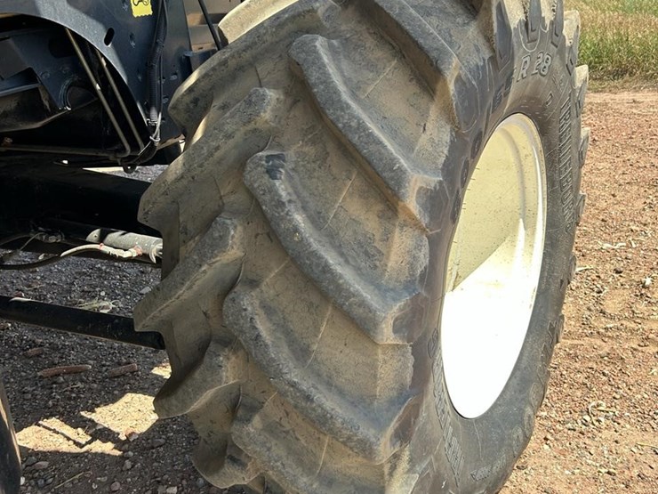 2013-new-holland-cx8080-image-21
