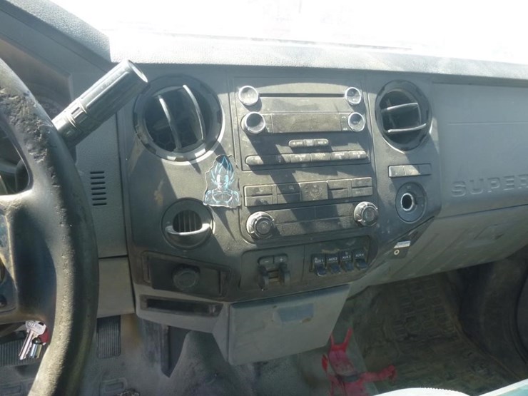 2016-ford-f550-image-14