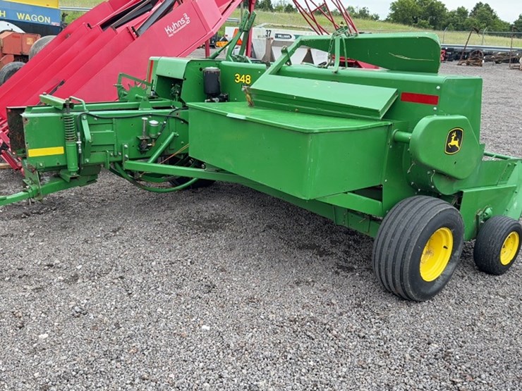 john-deere-348-image-5