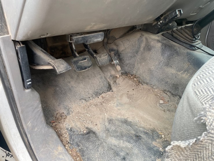 2000-ford-f350-image-34