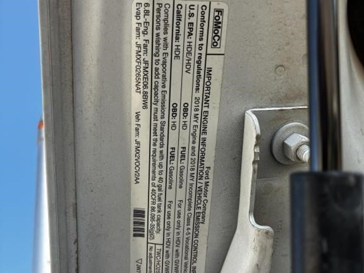 2018-ford-f550-xlt-image-13