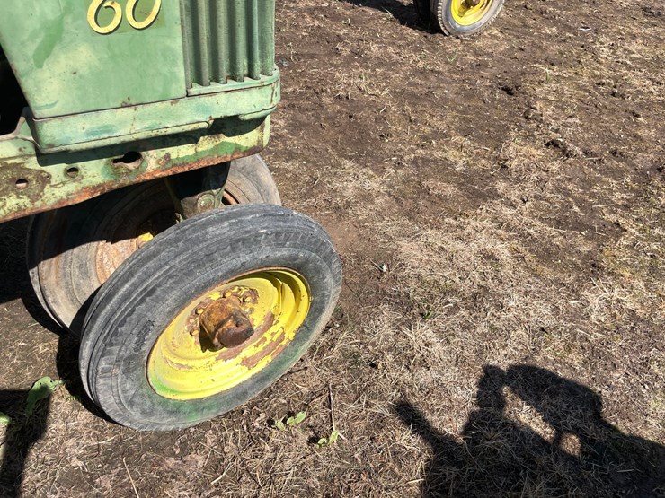 john-deere-60-image-14