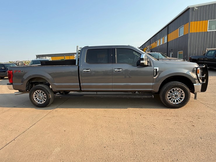 2022-ford-f250-sd-image-6