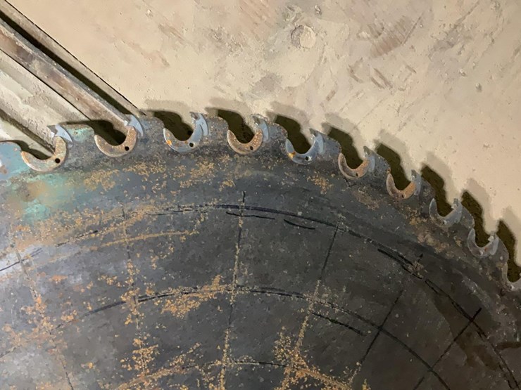 #177-•-56”-circular-saw-blade-image-4
